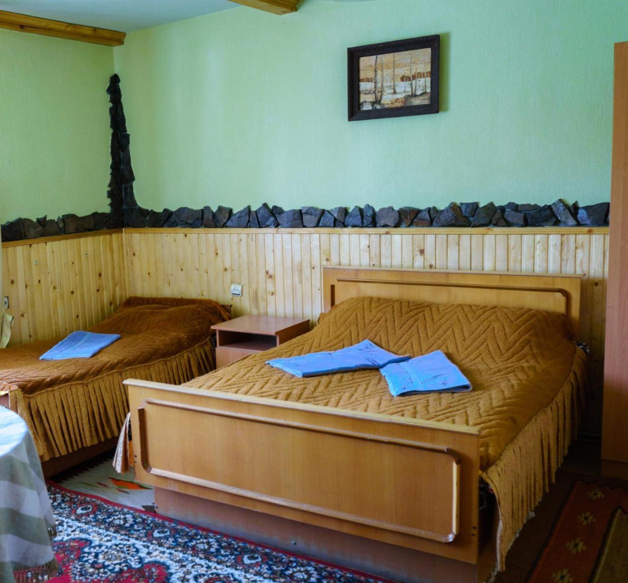 Guest House Dvir Pysanka 코시우 외부 사진