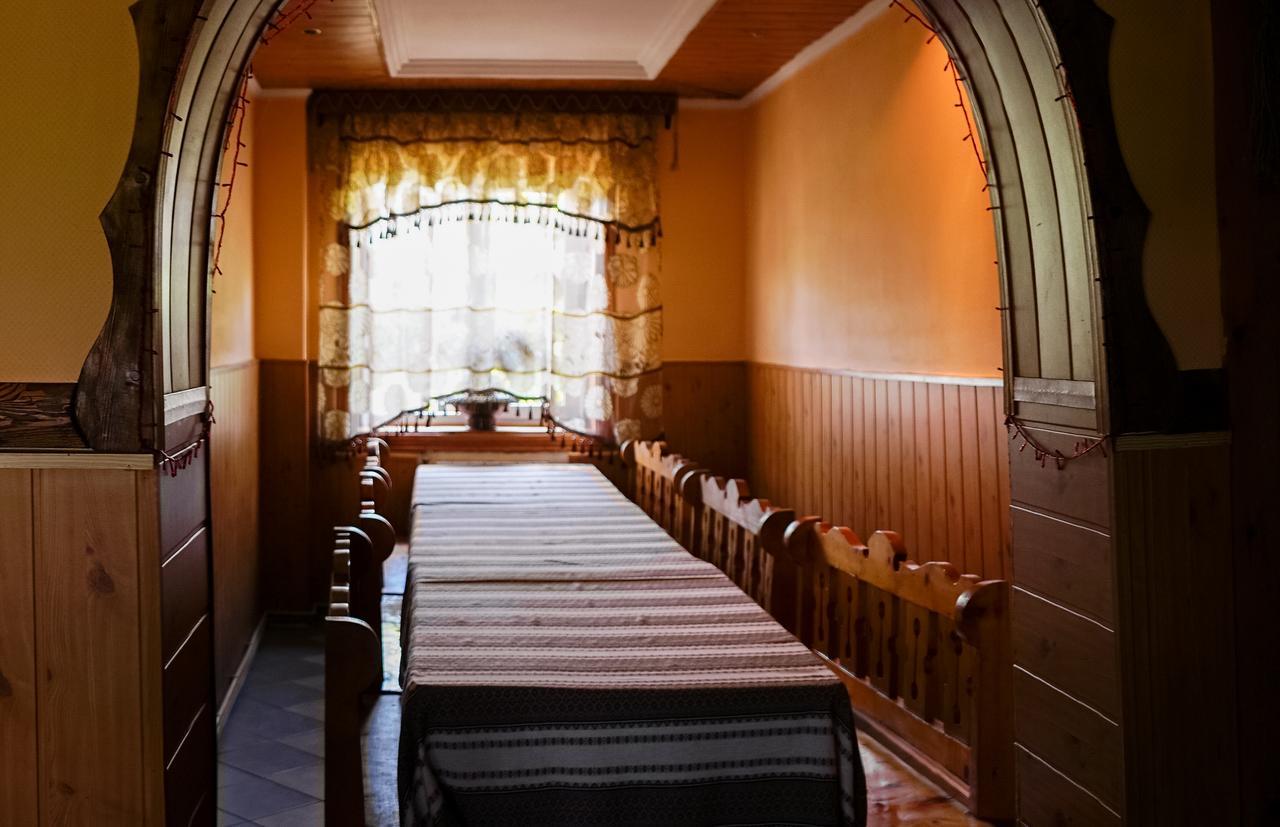 Guest House Dvir Pysanka 코시우 외부 사진